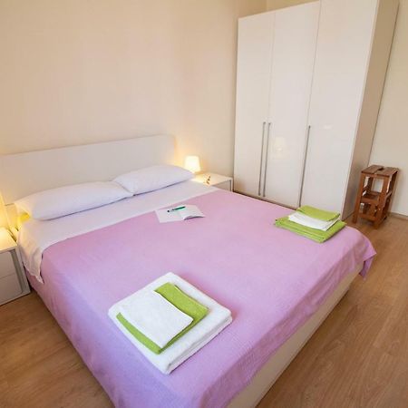 Latis Apartamento Rovinj Exterior foto