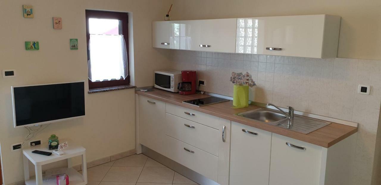 Latis Apartamento Rovinj Exterior foto