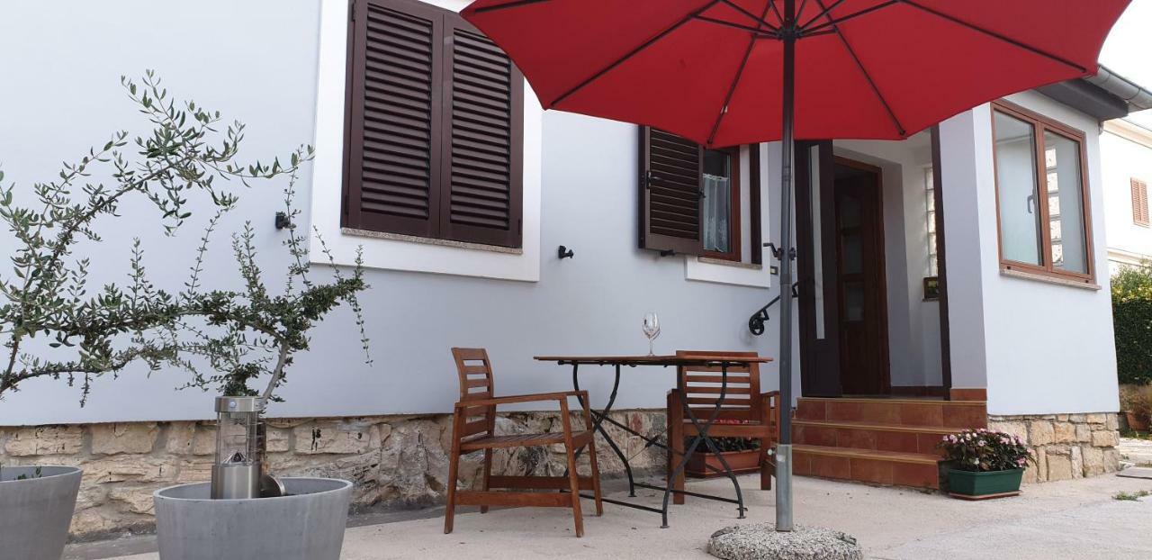 Latis Apartamento Rovinj Exterior foto